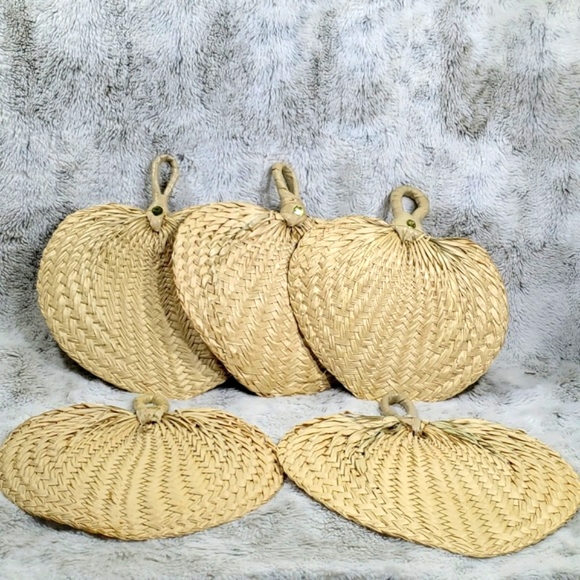 Philippines Hand Crafted Pack of 5 Beige Raffia Fan Laua Celebrations - Picture 4 of 14